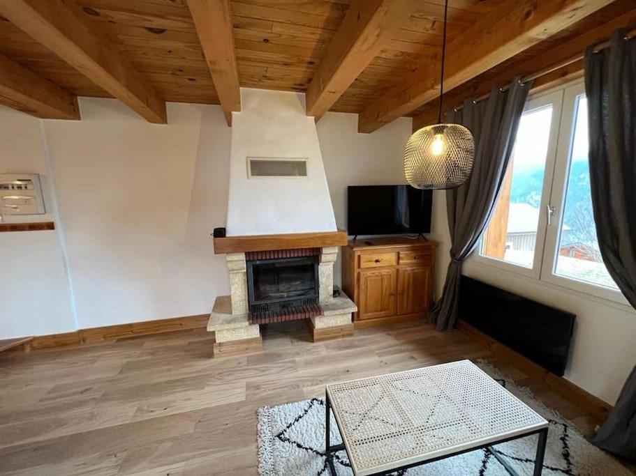 Appart Duplex Chalet Plein Sud Feissons-sur-Salins Екстериор снимка
